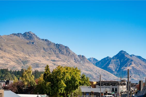 Luxe 2 Bedroom Suite with Mountain Views - mountain views